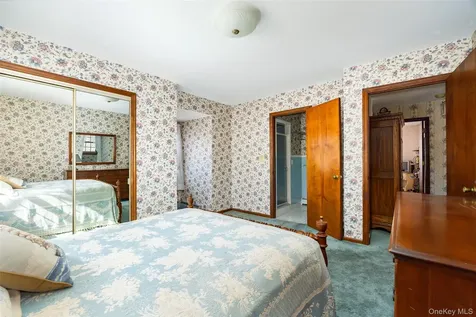 4 Mcallister Drive Pleasant Valley NY 12569