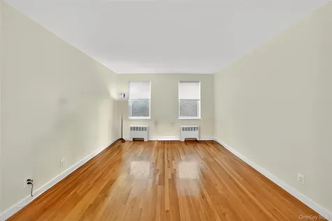 14 S Broadway Irvington NY 10533