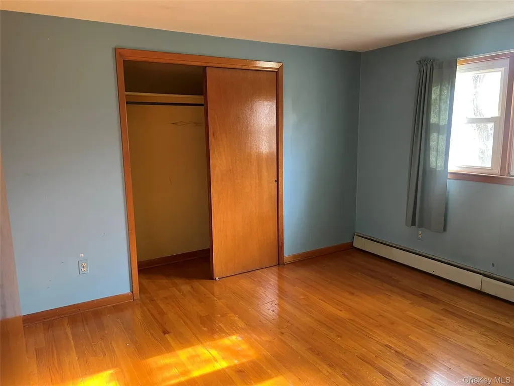 26 Coach Lane Newburgh NY 12550
