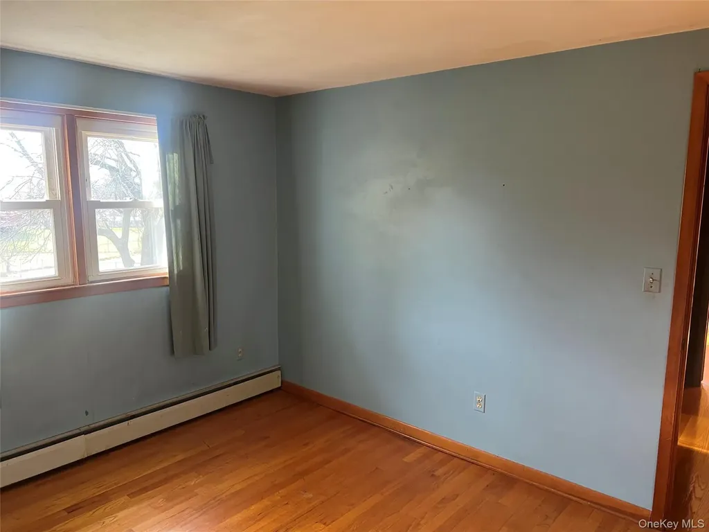 26 Coach Lane Newburgh NY 12550