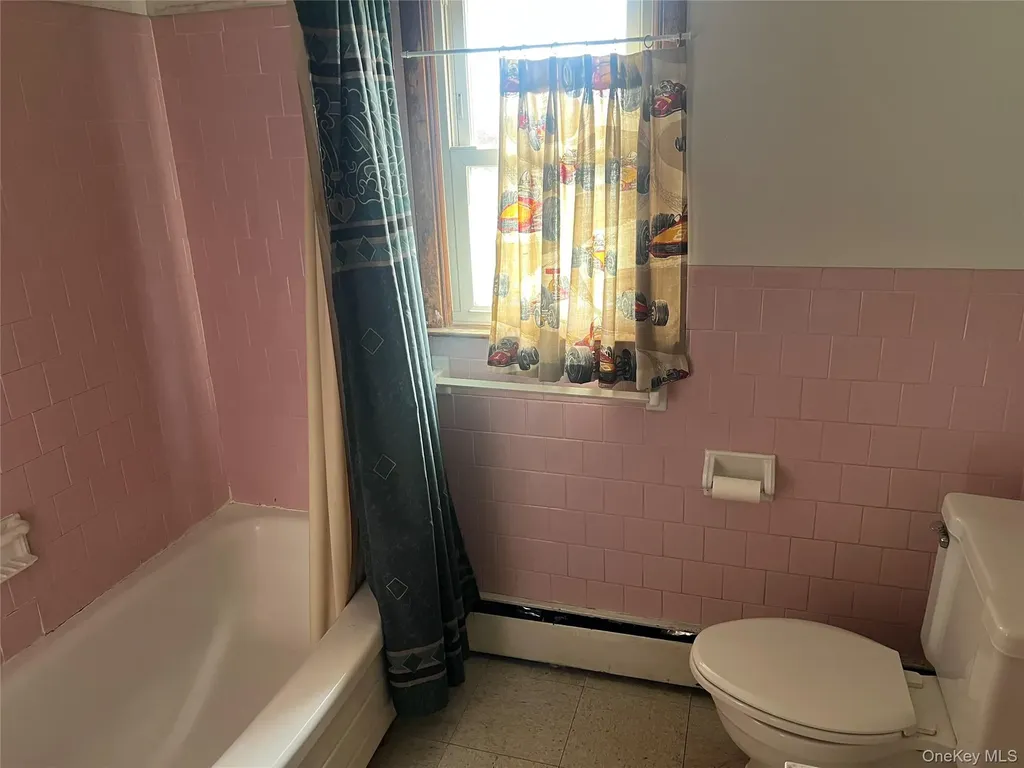 26 Coach Lane Newburgh NY 12550