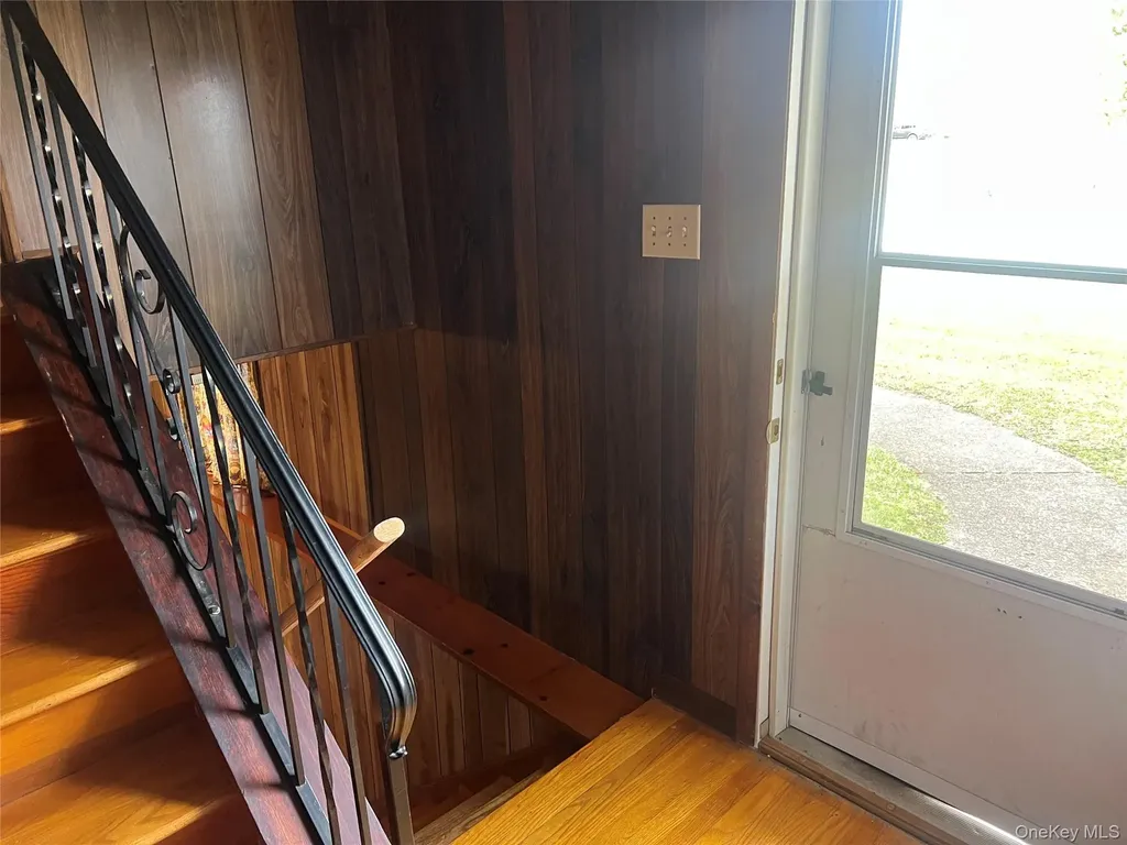 26 Coach Lane Newburgh NY 12550