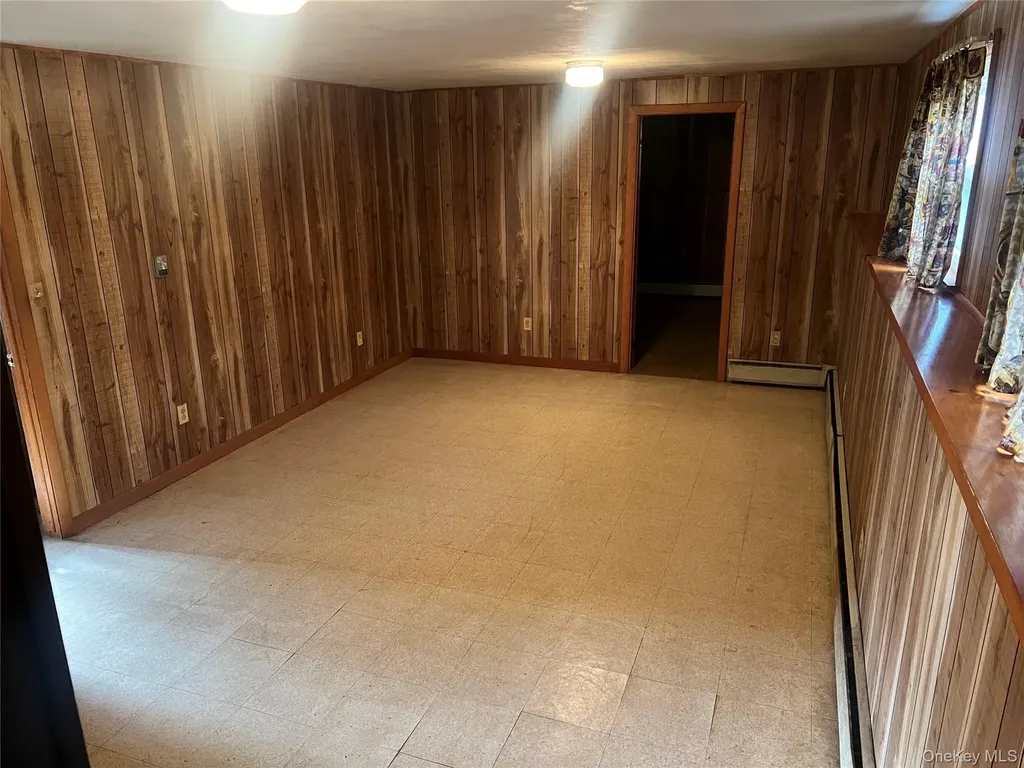 26 Coach Lane Newburgh NY 12550