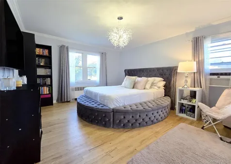 39 Anna Street Bay Shore NY 11706