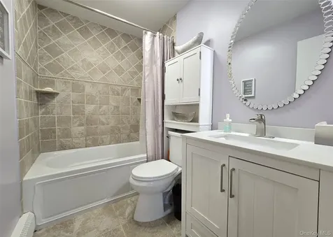 39 Anna Street Bay Shore NY 11706