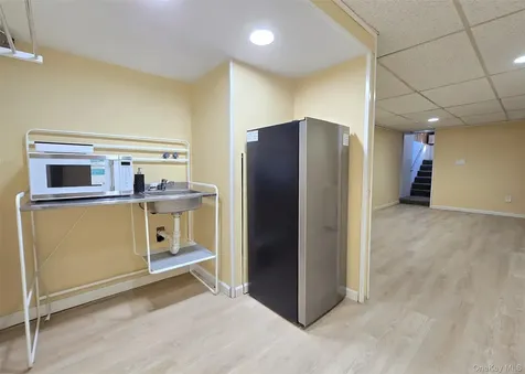 39 Anna Street Bay Shore NY 11706