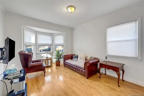 15 Andrew Road Eastchester NY 10709