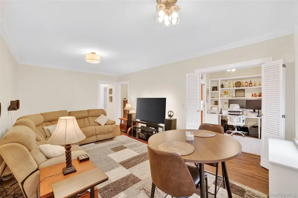 445 Gramatan Avenue Mount Vernon NY 10552