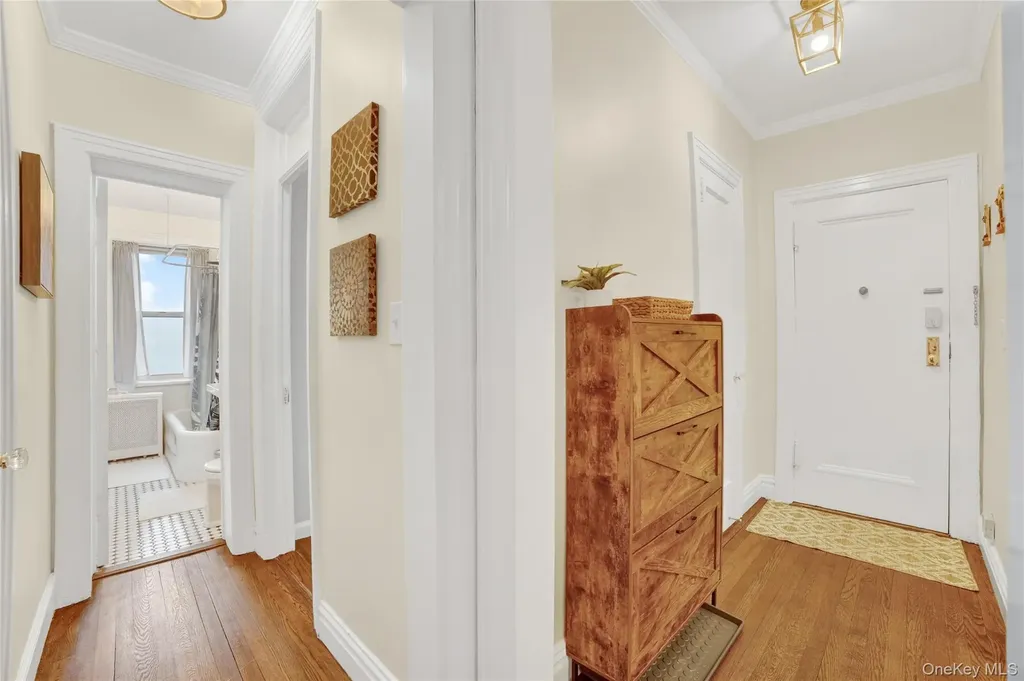 445 Gramatan Avenue Mount Vernon NY 10552