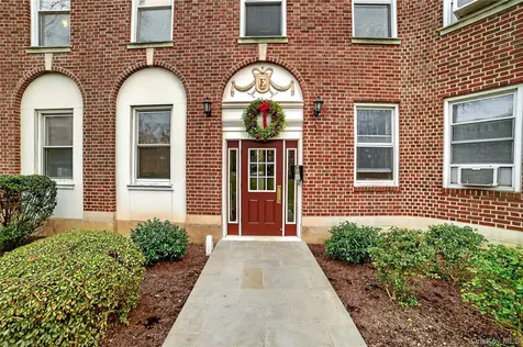 445 Gramatan Avenue Mount Vernon NY 10552