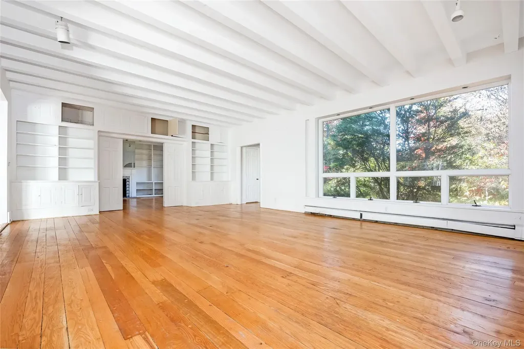 5 Bagatelle Road Dix Hills NY 11746