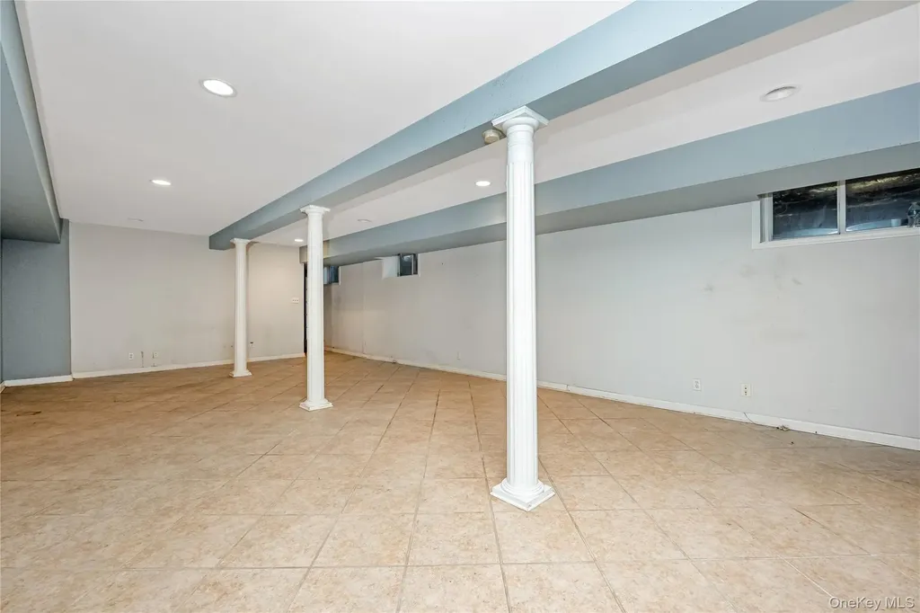 5 Bagatelle Road Dix Hills NY 11746