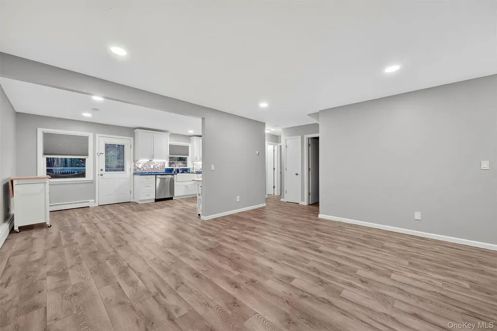 2710 South Road Poughkeepsie NY 12601