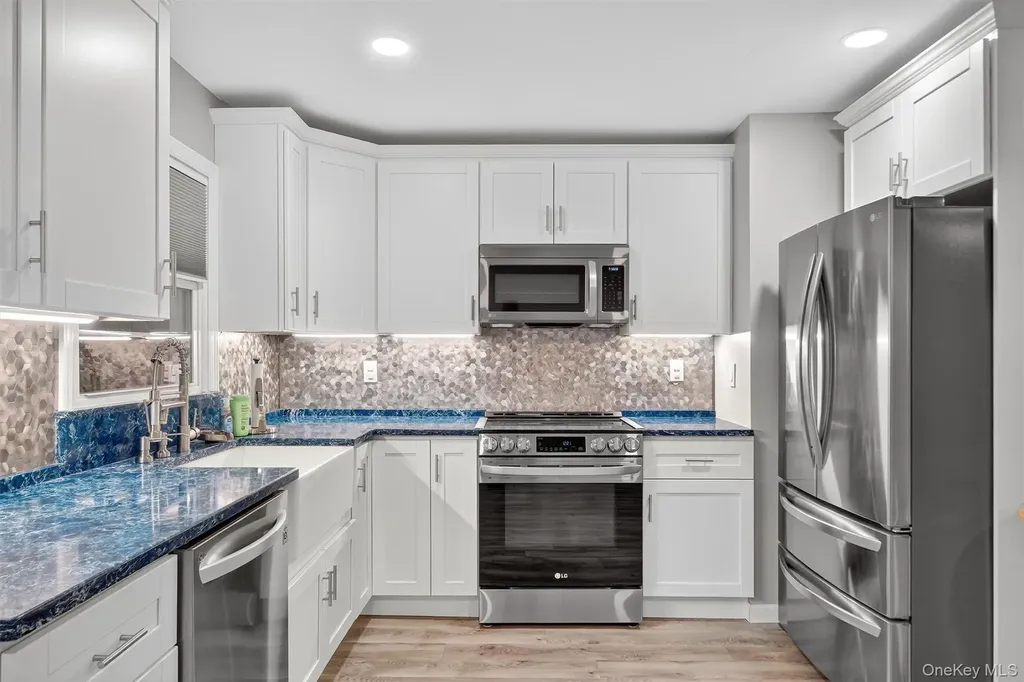 2710 South Road Poughkeepsie NY 12601
