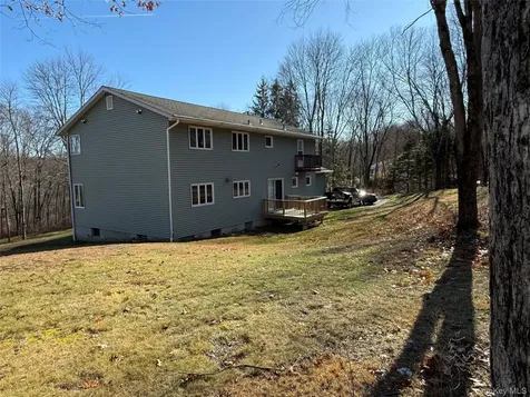 11 Square Woods Drive Lagrangeville NY 12540