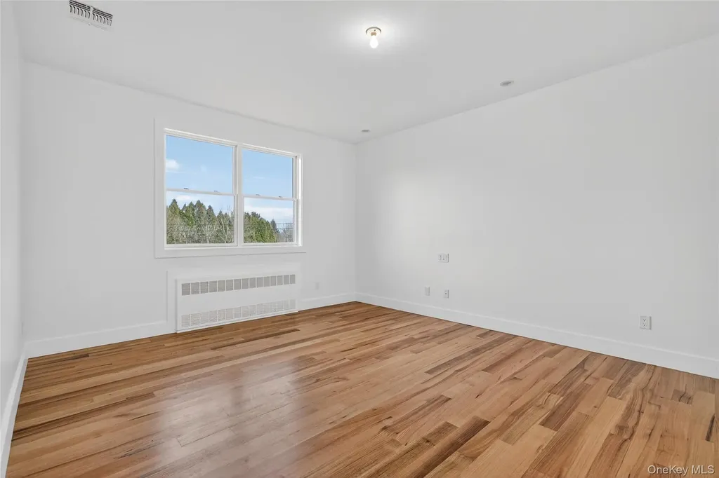 66 Lawrence Avenue Monticello NY 12701