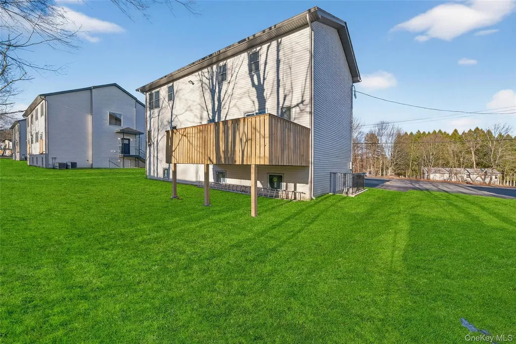 66 Lawrence Avenue Monticello NY 12701