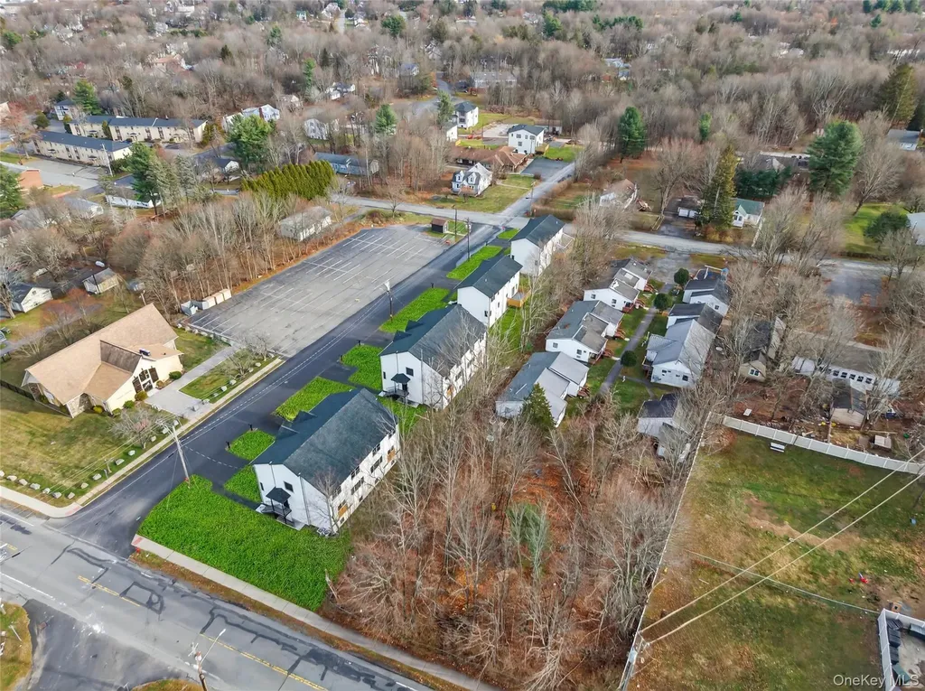66 Lawrence Avenue Monticello NY 12701