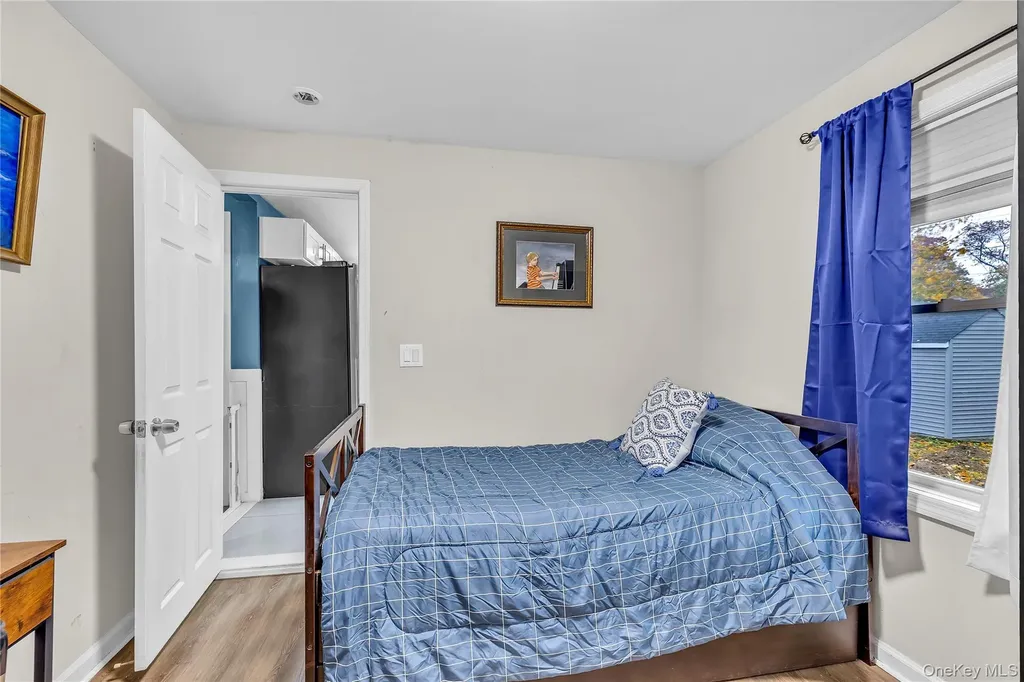 74 Weichers Avenue Ronkonkoma NY 11779