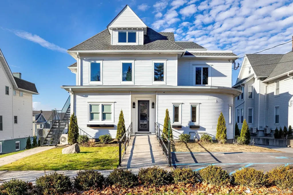 90 S Highland Avenue Ossining NY 10562