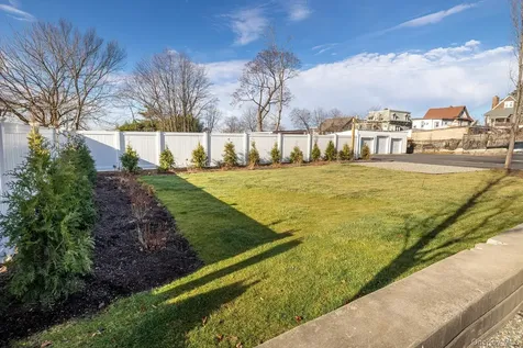 90 S Highland Avenue Ossining NY 10562