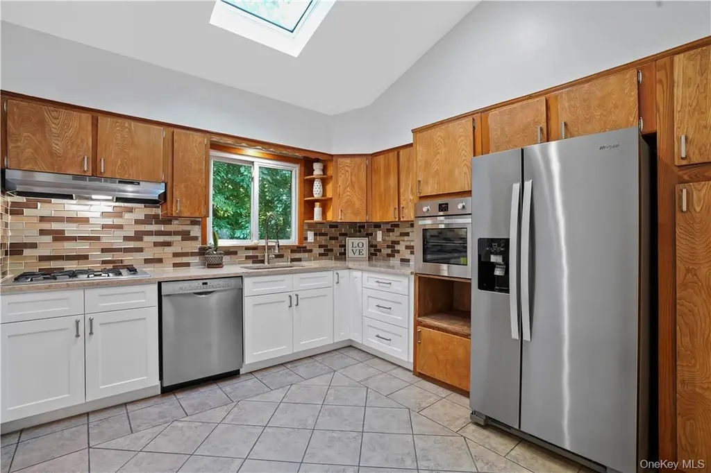124 Northfield Avenue Dobbs Ferry NY 10522