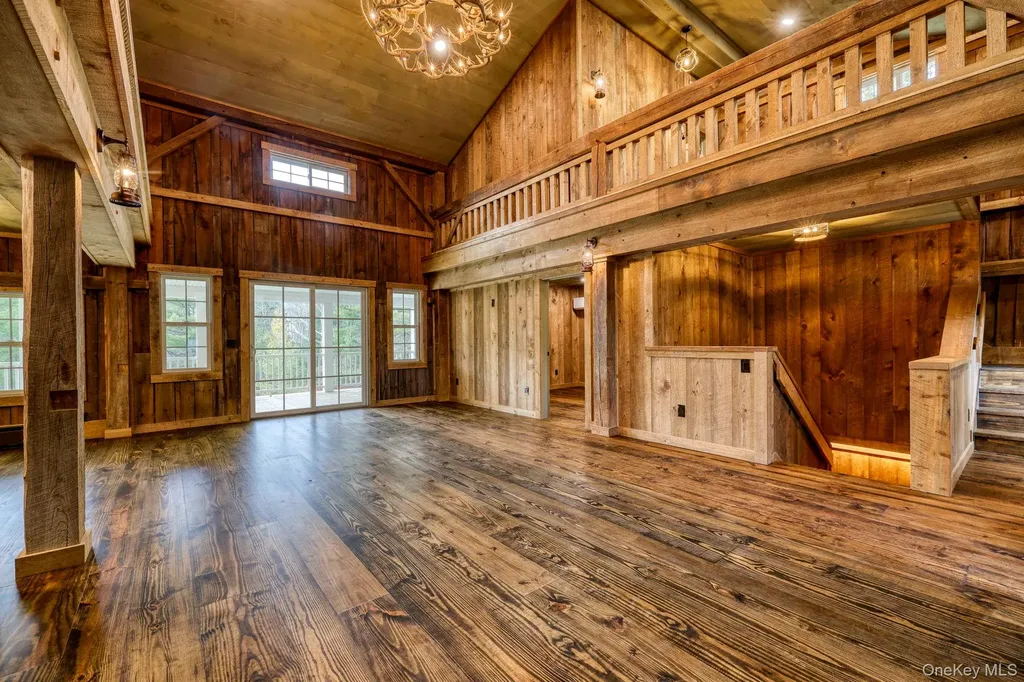 2489 Ny-42 Forestburgh NY 12777