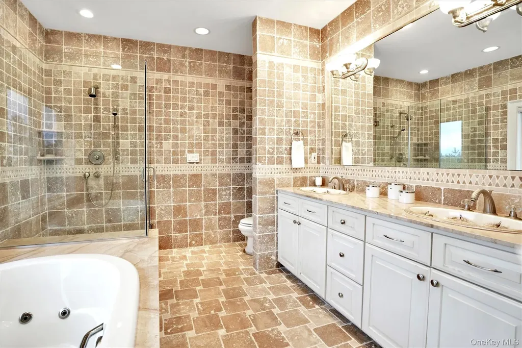 605 Dune Road Westhampton NY 11977