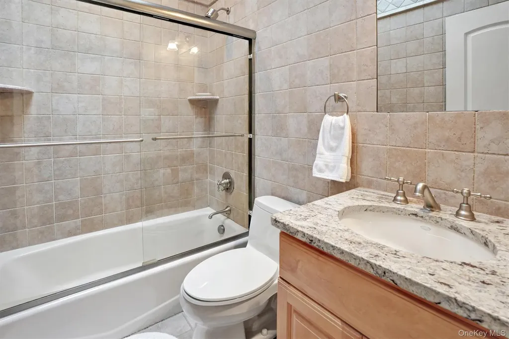 605 Dune Road Westhampton NY 11977