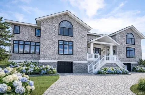 605 Dune Road Westhampton NY 11977