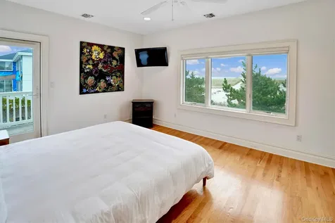 605 Dune Road Westhampton NY 11977