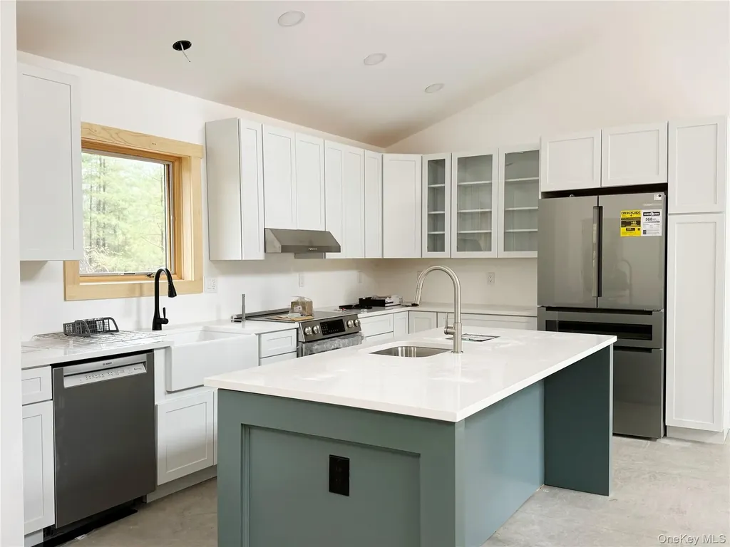 2757 State Route 42 Forestburgh NY 12777