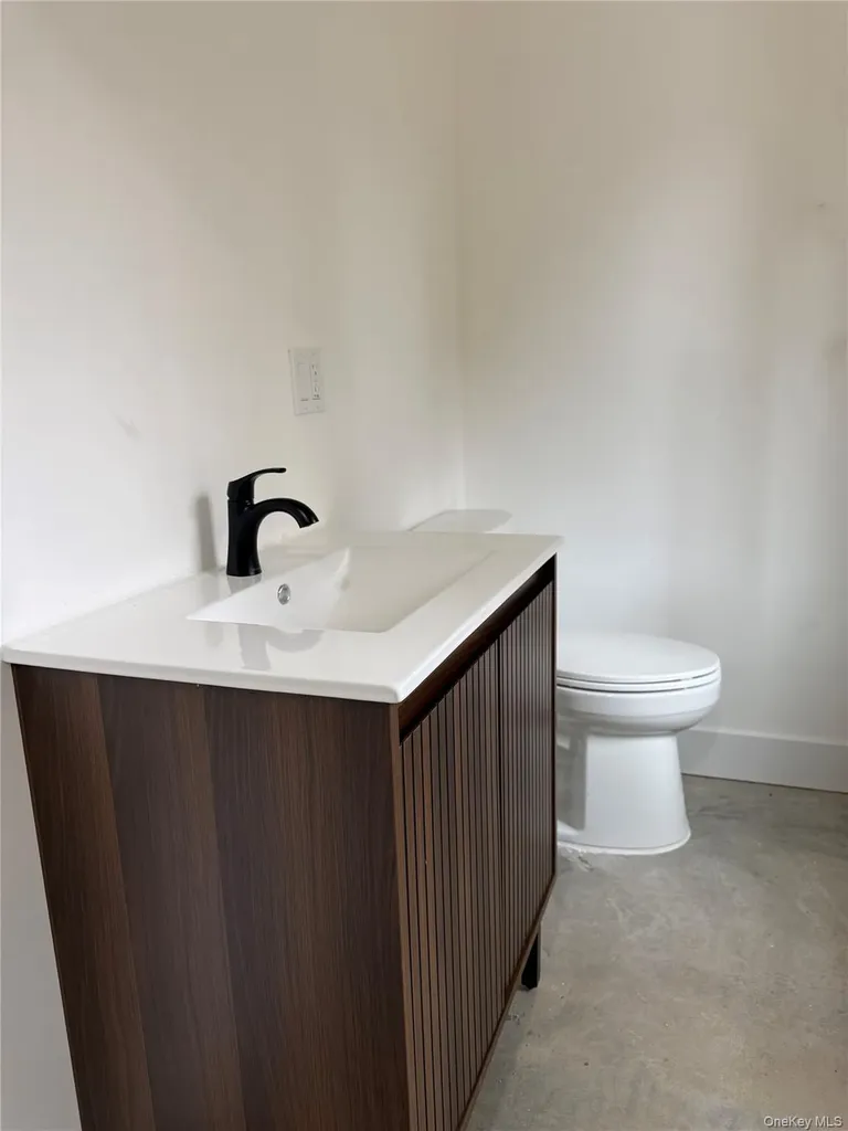 2757 State Route 42 Forestburgh NY 12777
