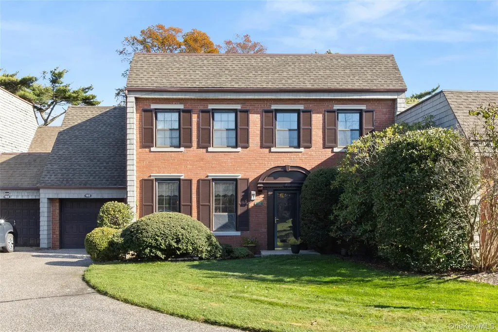 183 Captains Way Bay Shore NY 11706