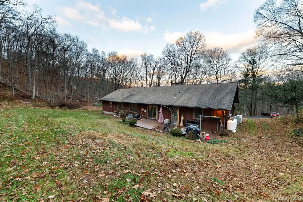 630 Union Valley Road Mahopac NY 10541