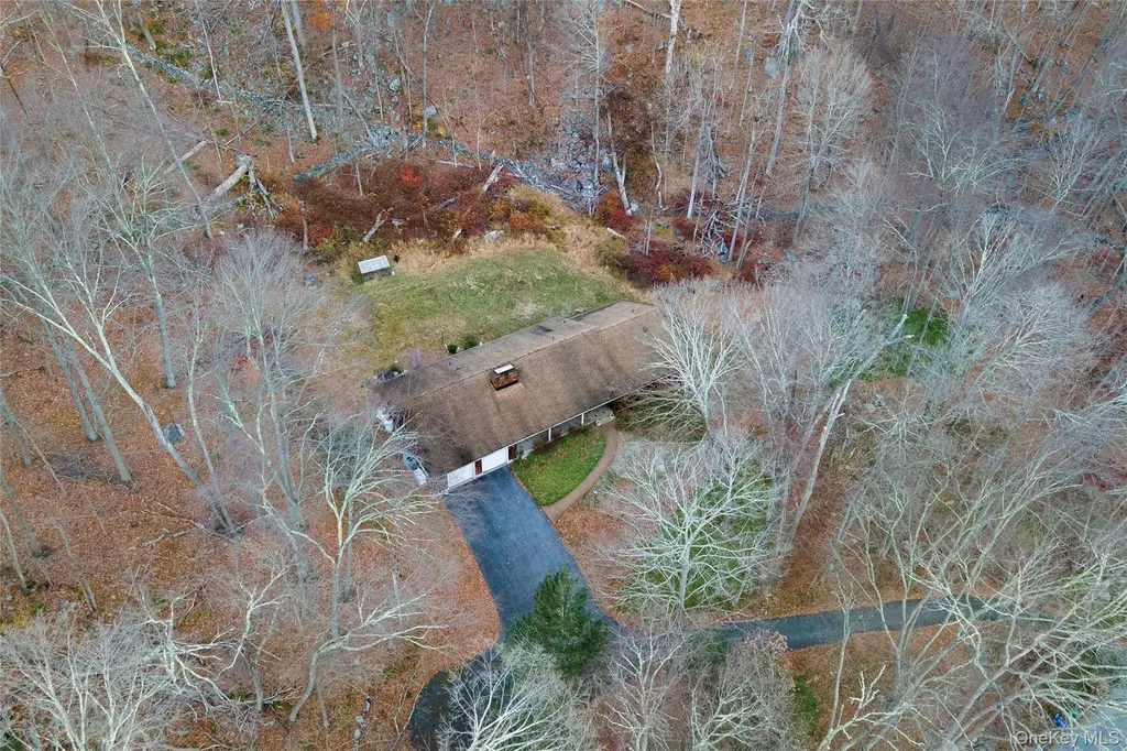 630 Union Valley Road Mahopac NY 10541