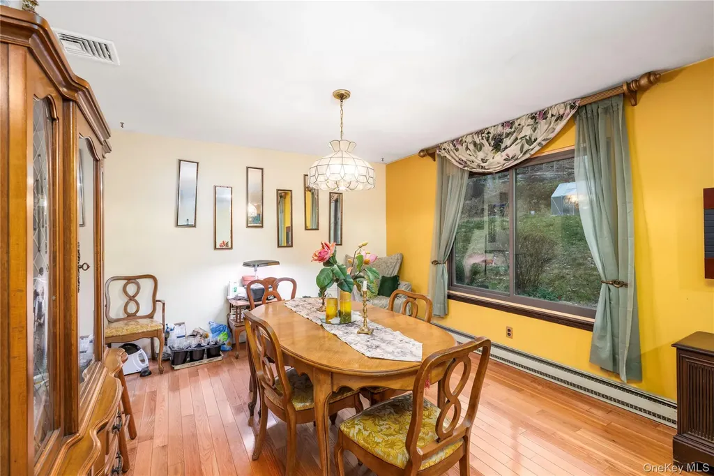 630 Union Valley Road Mahopac NY 10541