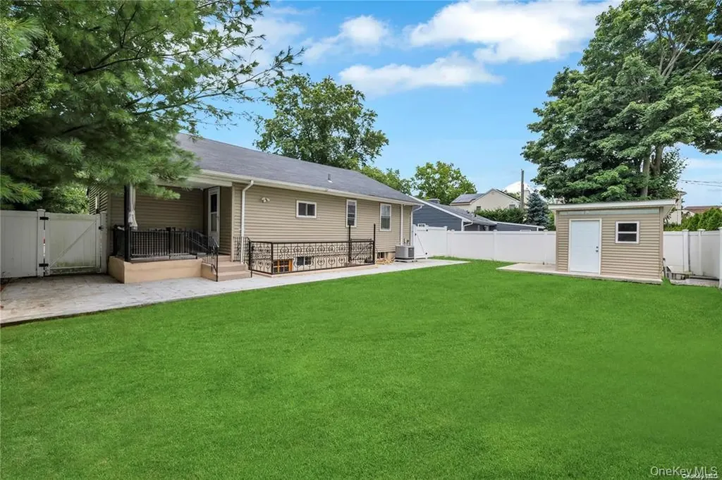 531 Old Country Road Plainview NY 11803