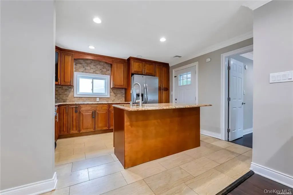 531 Old Country Road Plainview NY 11803