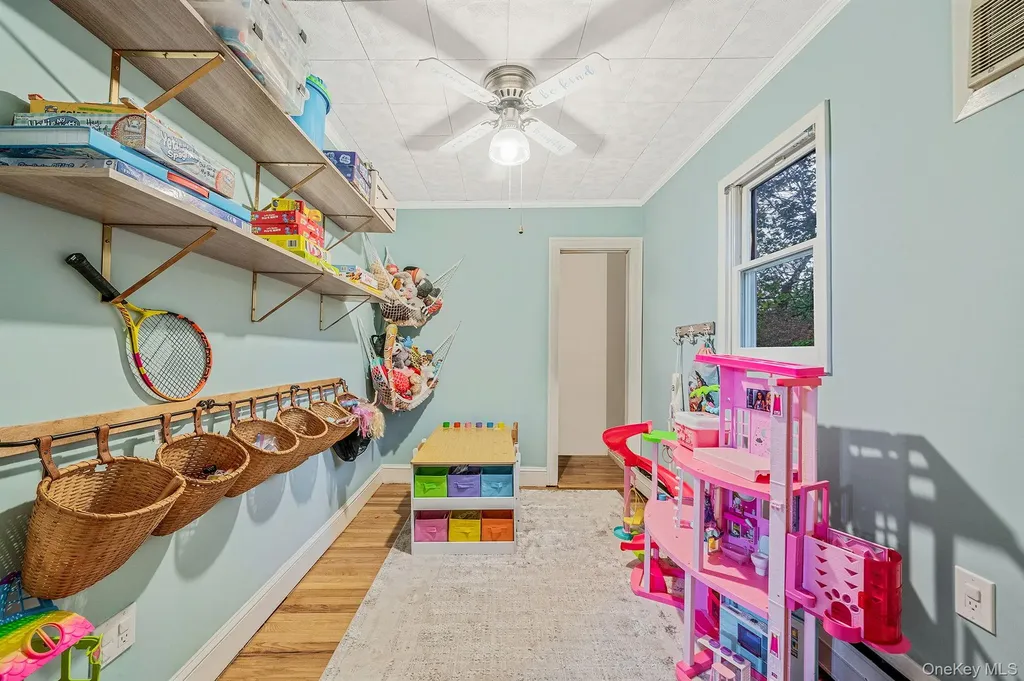291 Terry Road Smithtown NY 11787