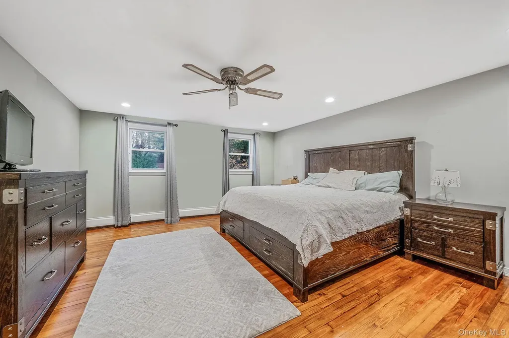 291 Terry Road Smithtown NY 11787