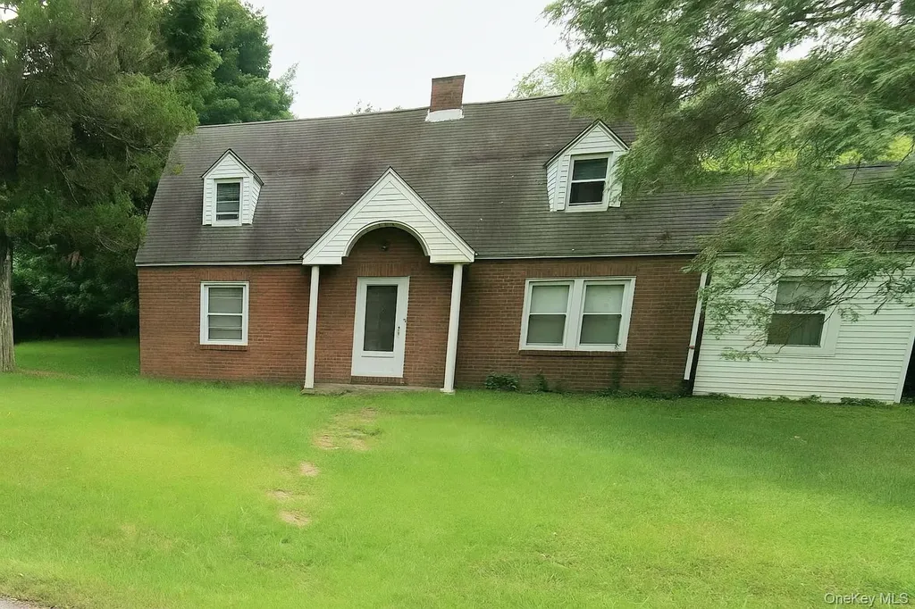 832 Dutchess Turnpike Poughkeepsie NY 12603