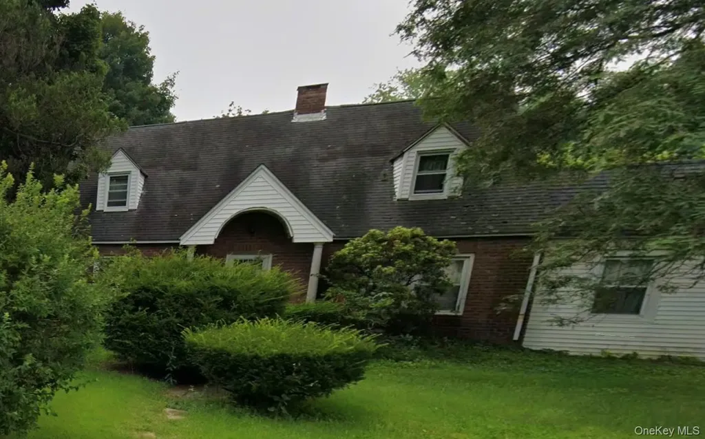 832 Dutchess Turnpike Poughkeepsie NY 12603