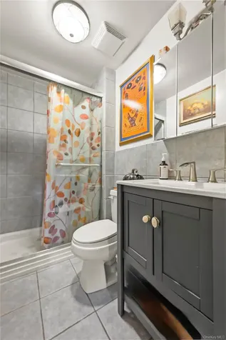 11245 178th Street Addisleigh Park NY 11433