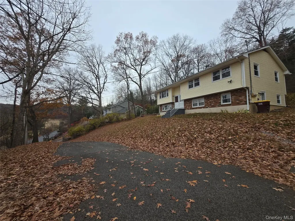 43 Glenmere Homesites Road Florida NY 10921