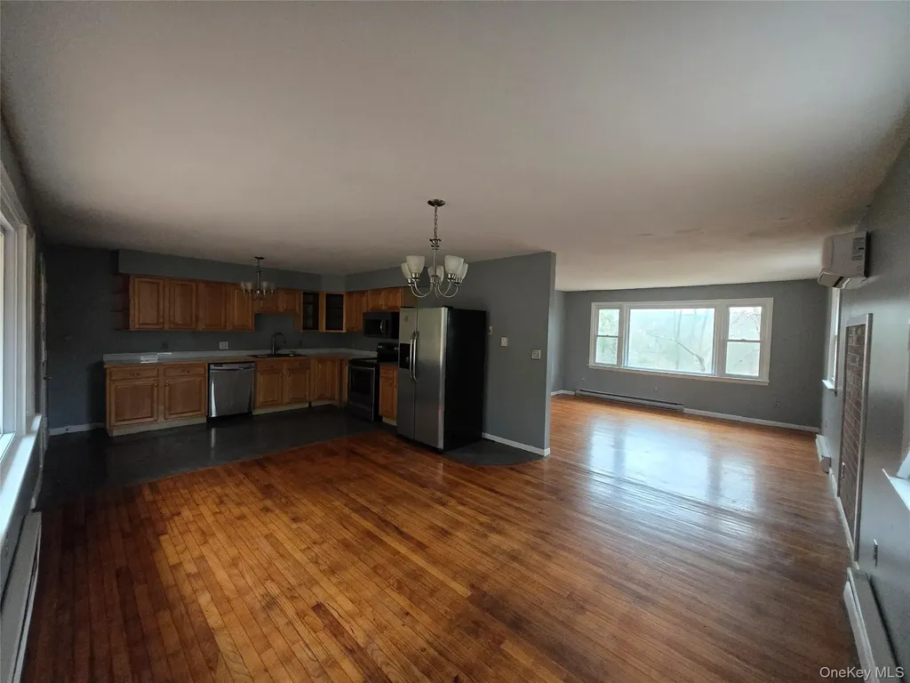 43 Glenmere Homesites Road Florida NY 10921