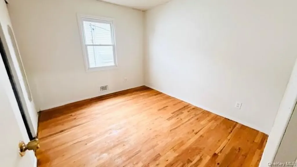 14315 22nd Road Whitestone NY 11357