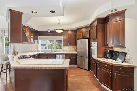 45 Evergreen Avenue Poughkeepsie NY 12601