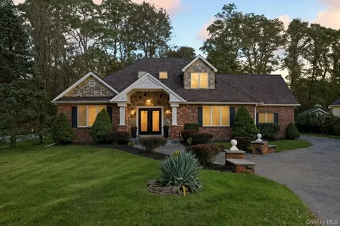 45 Evergreen Avenue Poughkeepsie NY 12601
