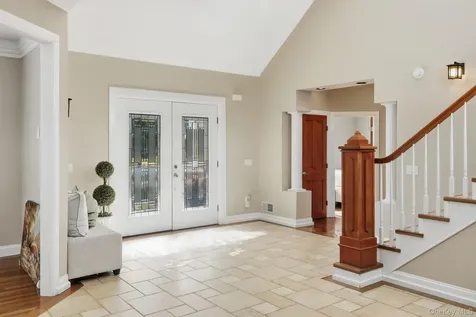 45 Evergreen Avenue Poughkeepsie NY 12601